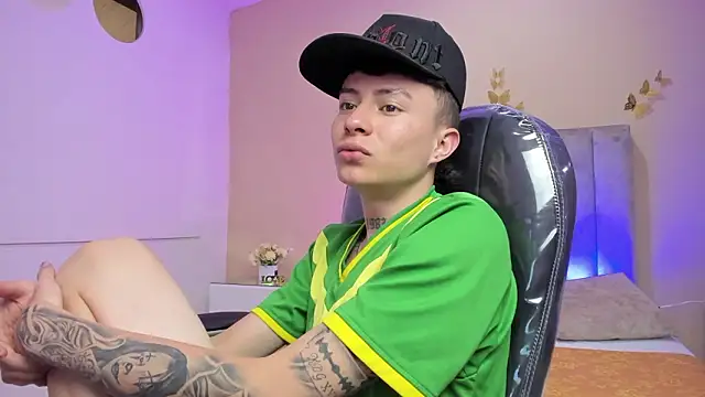 Nascary_Fox's Live XXX Chat