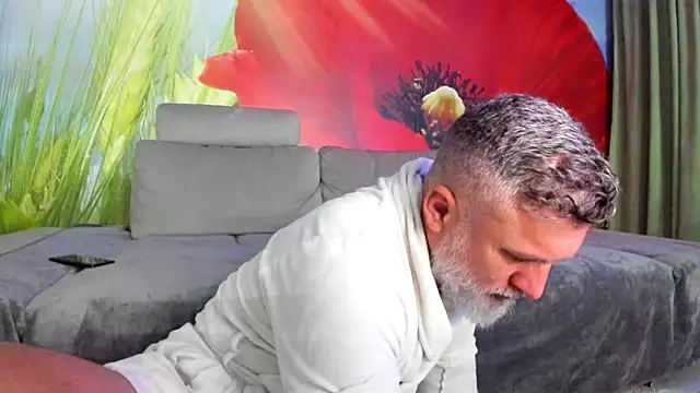 دردشة BlowMyXXL الجنسية المباشرة