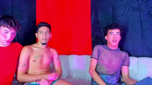 عرض كام Pleasure_boys_hot