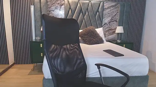 Michael_blue Webcam show