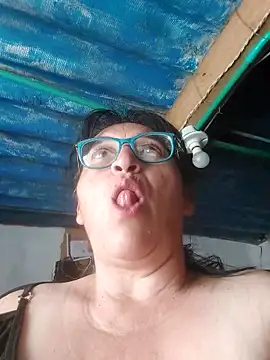 clarita_01 Show Webcam