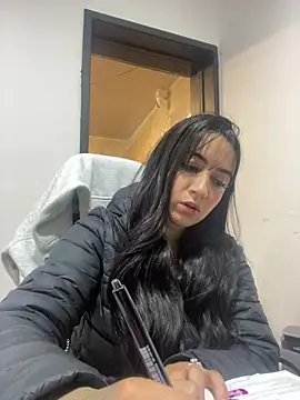 EmmyEvans1 Live XXX-chat