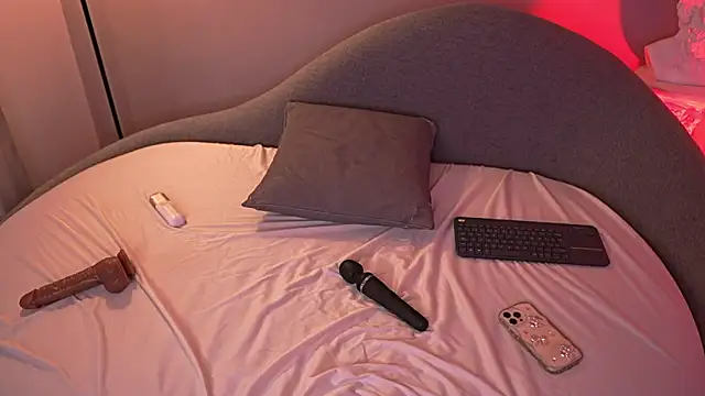 Paulah_xのウェブカメラショー