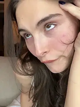 SophiiaStarr 现场XXX聊天