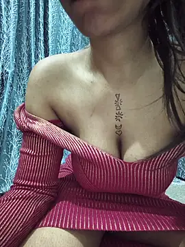 Rose1728 live XXX chat