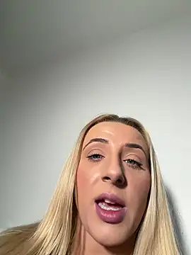 Strongqueen Live XXX-chat