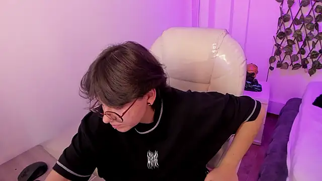 Nathaly_dsのライブXXXチャット