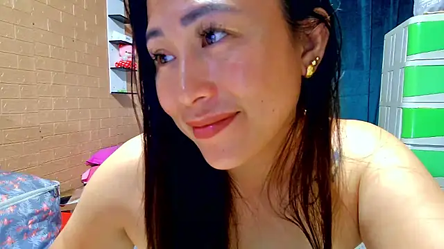 Ugly-Filipina Chat XXX in diretta