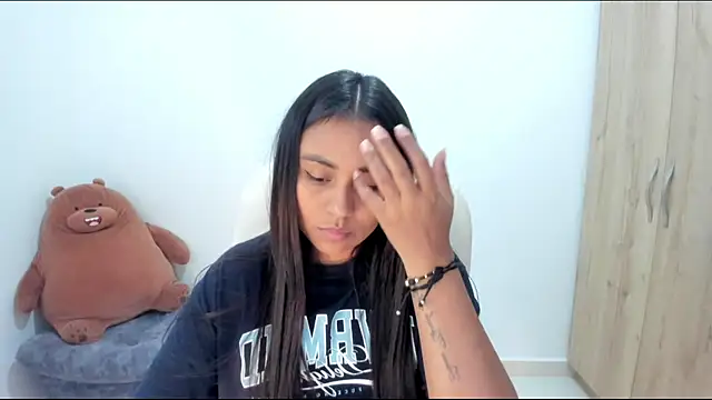 Ciara8 Chat XXX live