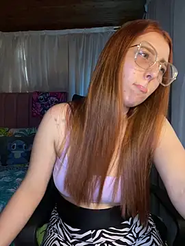 CoraVibesのライブXXXチャット