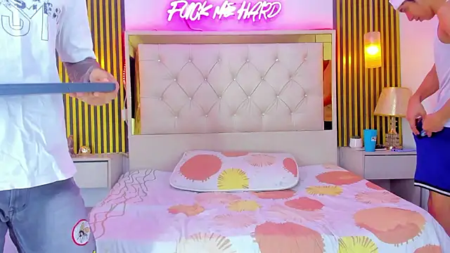 TeamAR_: απευθείας συνομιλία ΧΧΧ