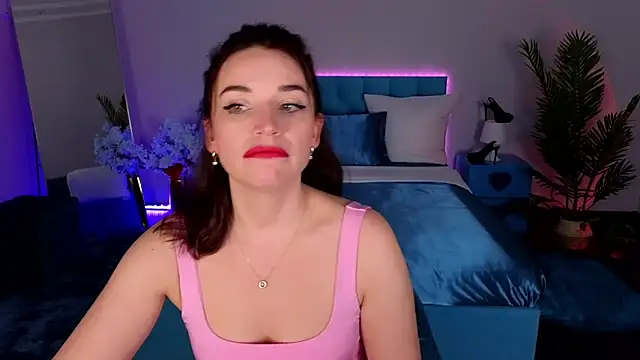 MarlaDewis: онлайн-секс-чат