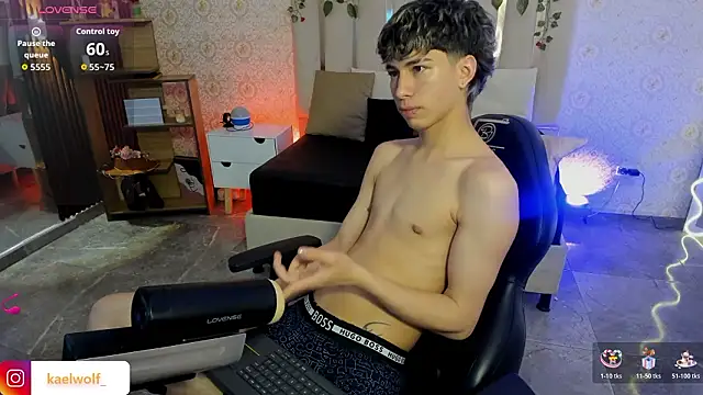 kaelwolf_tay 在線直播表演