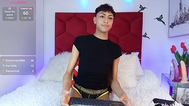 Owen_JP Show in webcam