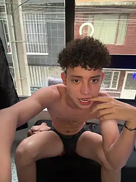 yoursexyjose – webcam-show