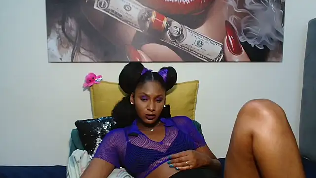 Moreish-06's Live XXX Chat