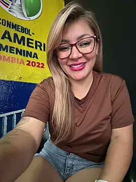 DIANITA_1988: онлайн-секс-чат