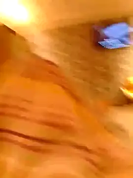 Chat +18 de Rolandxxxr ao vivo