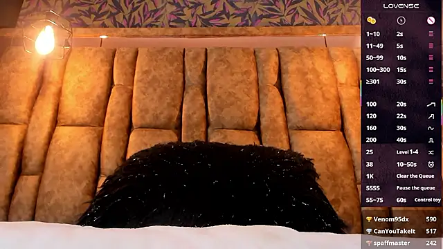 KiaraCarter's Live XXX Chat