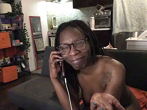 littyleesh1n Live XXX chat