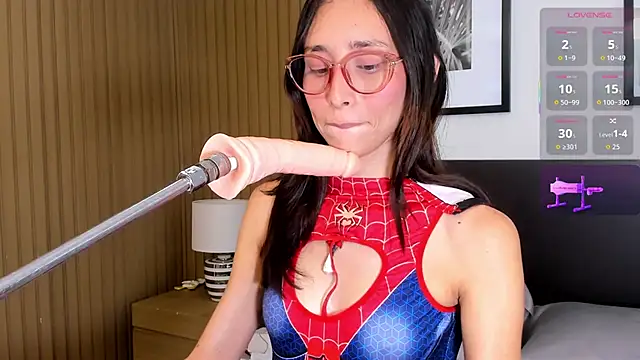 Chatroom XXX en direct de doll_bella_