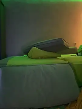 BastetのライブXXXチャット