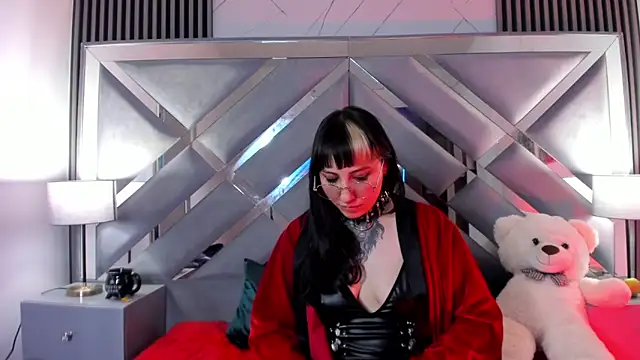 Онлайн чат XXX Ravenna666_