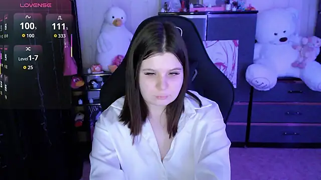 AmyVibess 现场XXX聊天