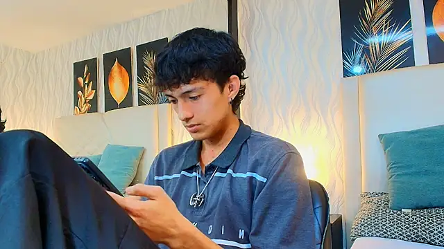 Lean_Portman Chat XXX in diretta