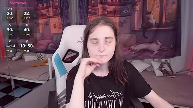 Chatroom XXX en direct de KiraDuvall