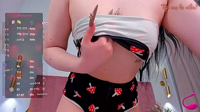 Mayzzie Live XXX-chat