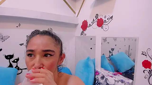 charlotte-11 웹캠 쇼