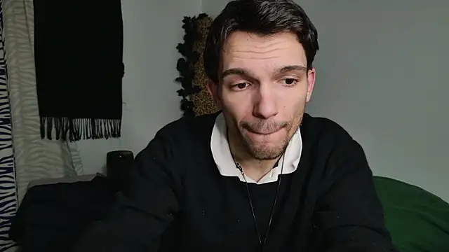 JackDesFeux élő XXX-chatje