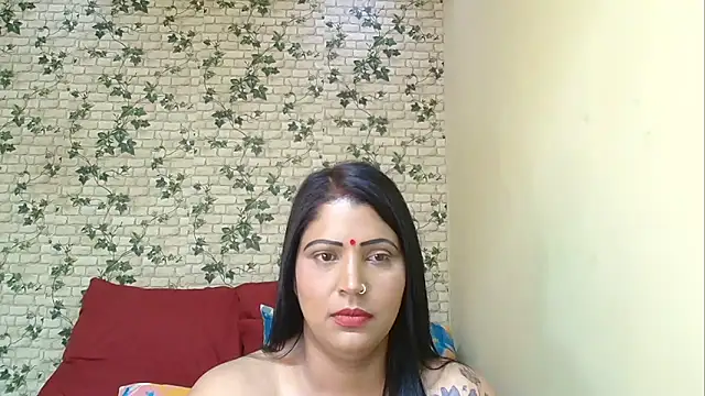 XIndianintimacy Show in webcam