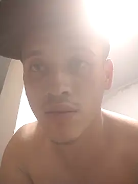 دردشة StivenSM الجنسية المباشرة