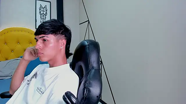 دردشة Ethan_Jamees الجنسية المباشرة