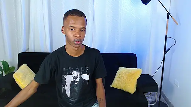 دردشة gusy_18 الجنسية المباشرة