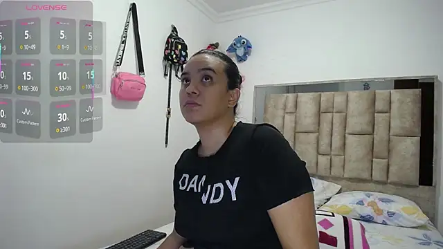 tiffany__pink লাইভ XXX চ্যাট