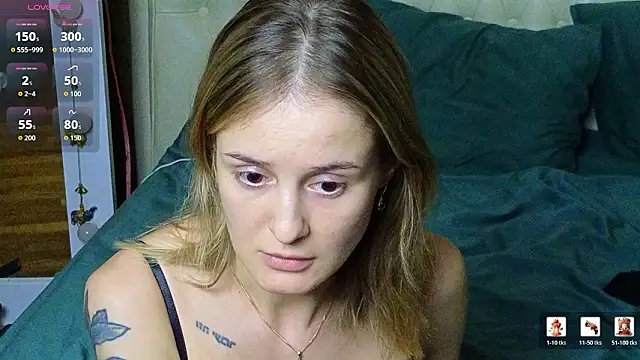 RosieBlossom Chat XXX live