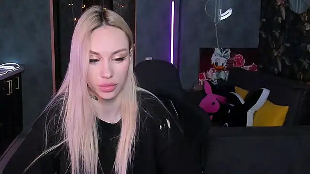 Blckmirrorr Live XXX-chat