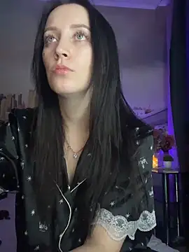 Онлайн чат XXX MonicaSweetx