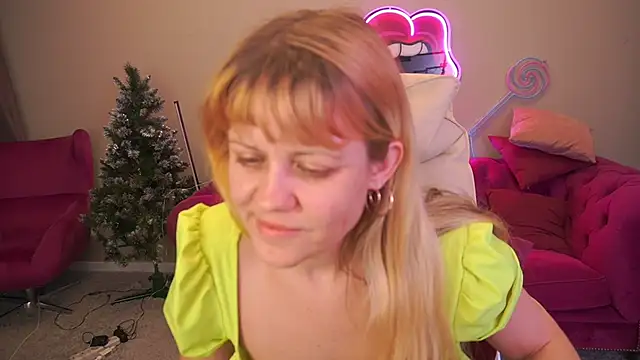 BellaLaPetit: απευθείας συνομιλία ΧΧΧ