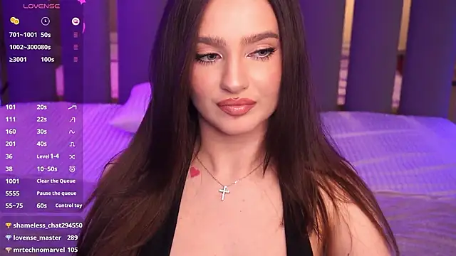 OceanEyessss_'s Live XXX Chat