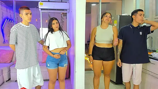 stangirls_ Adlı Modelin Canlı XXX Sohbeti