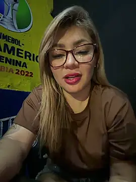 DIANITA_1988: онлайн-секс-чат