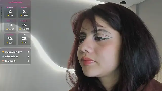 Julieth_brown_のライブXXXチャット