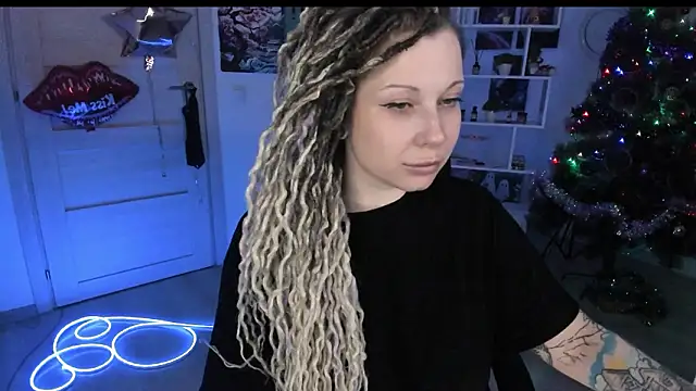 HoneySallyMoore élő XXX-chatje