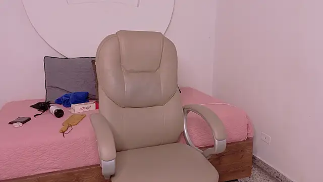 KaelSwitch Live XXX-Chat