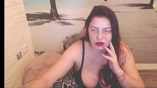 Queen__Natasha 现场XXX聊天