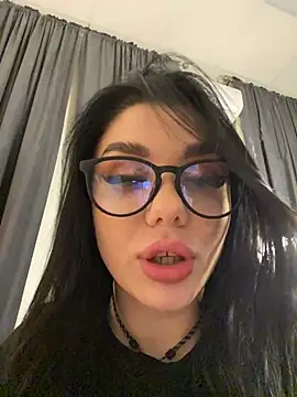 Вебкам-шоу MaeveMoon